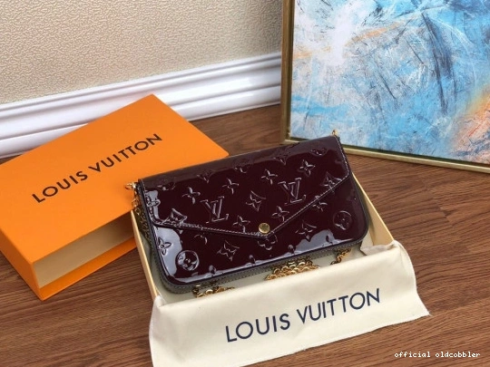 Official oldcobbler FÉLICIE VUITTON LOUIS POCHETTE 0708